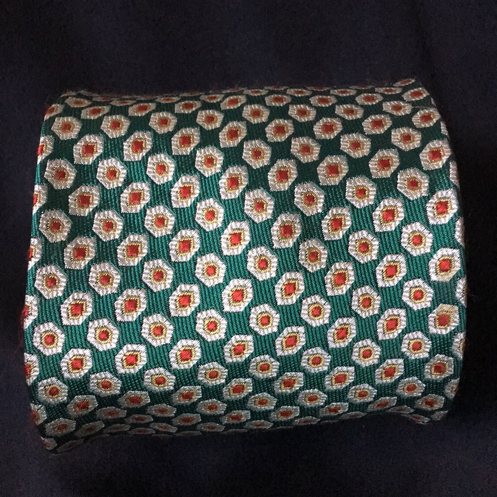 Guy Laroche - image 3